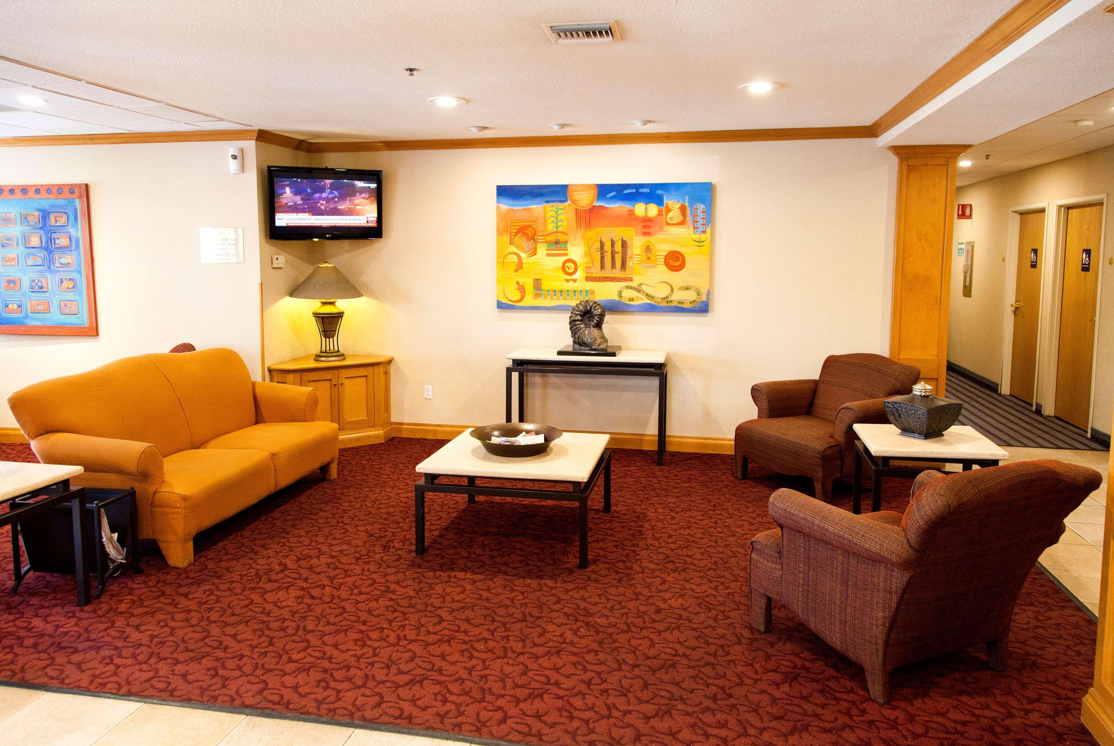 Microtel Inn & Suites By Wyndham Чиуауа Екстериор снимка