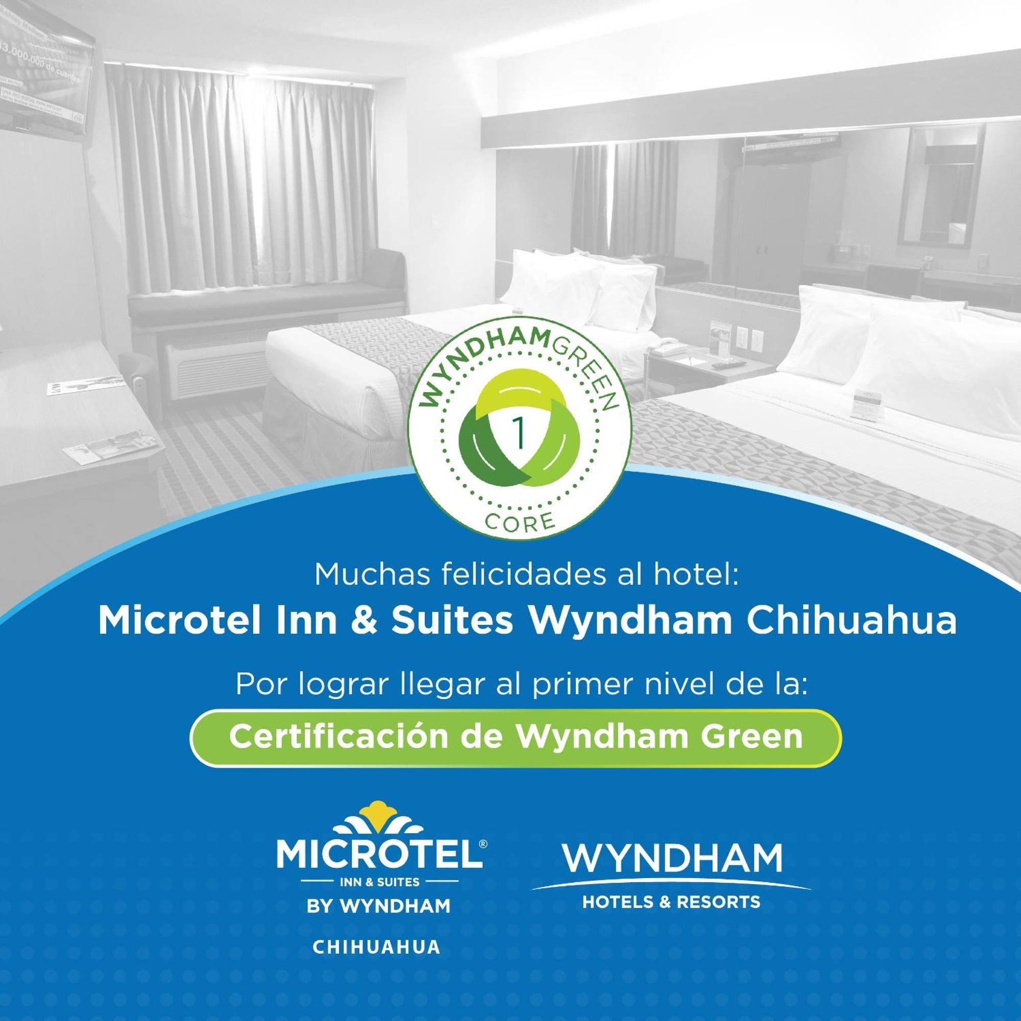 Microtel Inn & Suites By Wyndham Чиуауа Екстериор снимка
